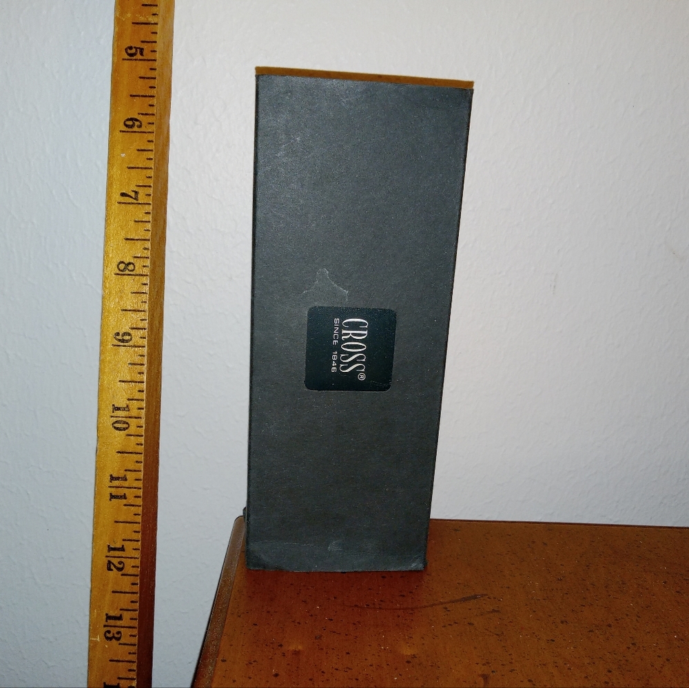 Cross Box - Picture 15 of 16